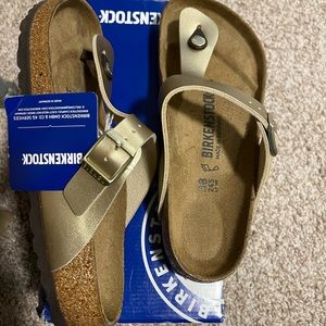 New  Birkenstock Gizeh BS Leather Gold - Size 38